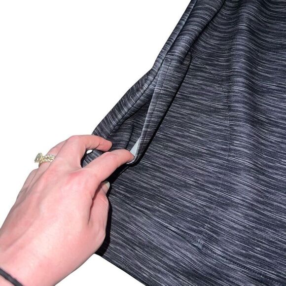 NWT LIVI Crowl Neck Drawstring Sporty Pullover Size 18/20 - Picture 6 of 9